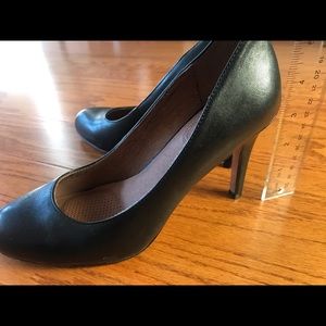 Corso Como leather pumps